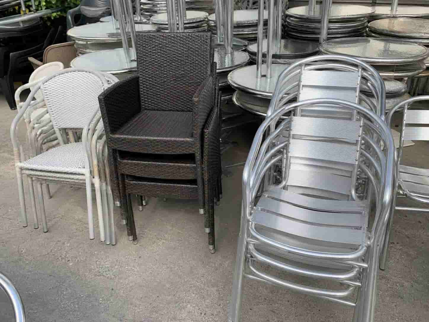Cafe ve restoran masa sandalye ekipmanları